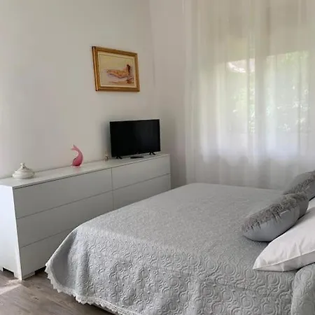 Apartman House Il Glicine, Pet Friendly